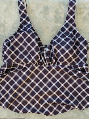 Kona Sol Black & White Checkered Peplum Swim Top 🖤🤍